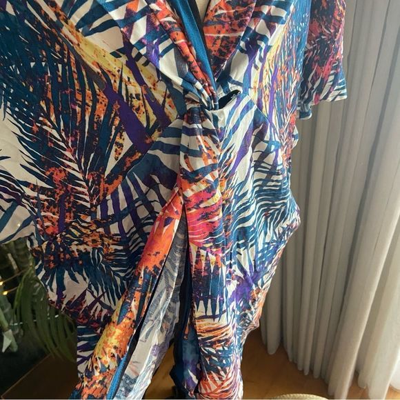 Kimono Twist Front Tropical Cover-Up - Picture 4 of 6